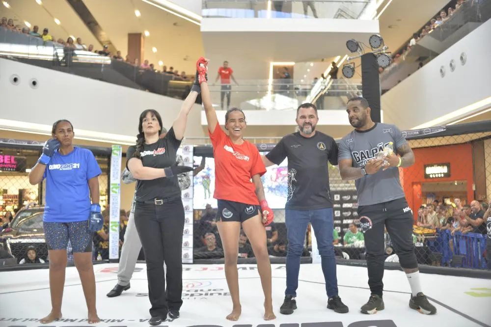 Caculeense brilha no maior evento de MMA do Nordeste e vence luta em apenas 29 segundos